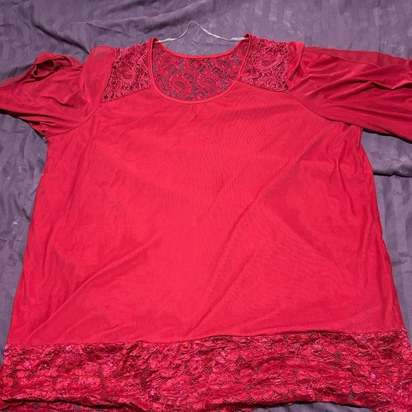 Warehouse one - xxxl- 100% polyester Red Lace Blouse- new or like new - Picture 9 of 9